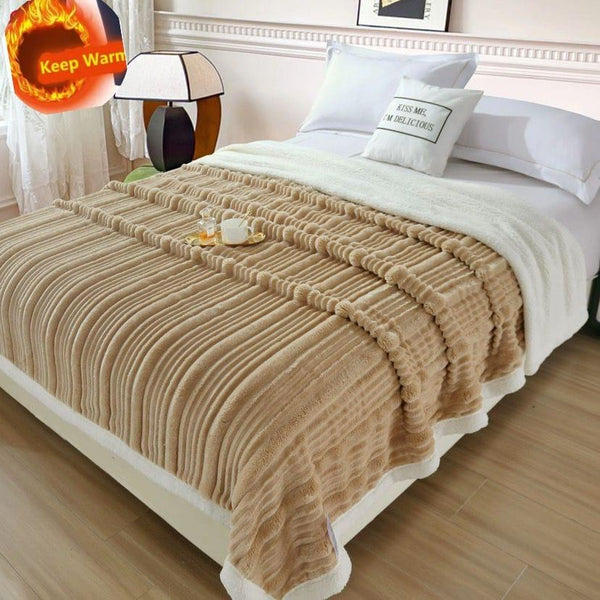 Elegant Line Patterned Sherpa Blanket