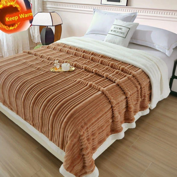 Elegant Line Patterned Sherpa Blanket