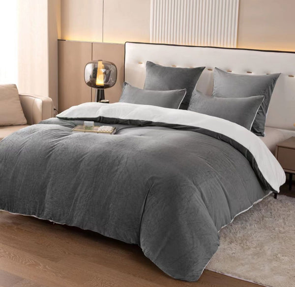 Velvet Comforter Set - 5 Piece