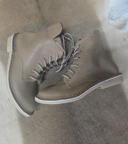 Ladies Leather Boots