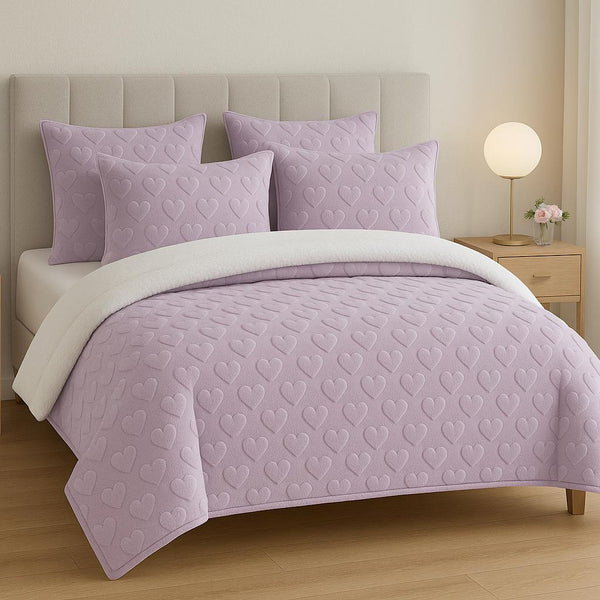 Heart Fleece Comforter