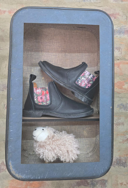 Ladies Genuine Leather Slip On