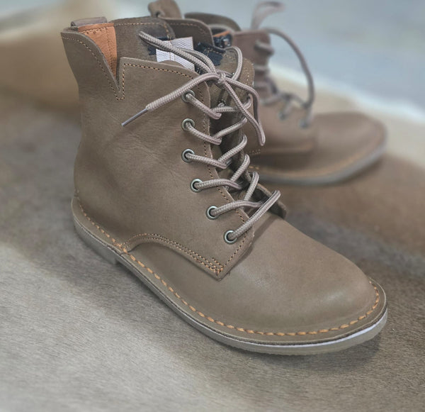 Ladies Leather Boots