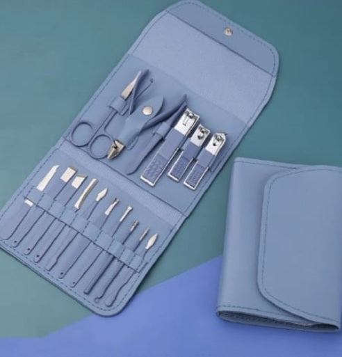 Manicure Set - 16 Piece